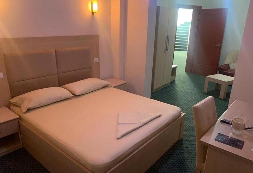 스탠다드 룸 공원 전망, Kriva Resort
