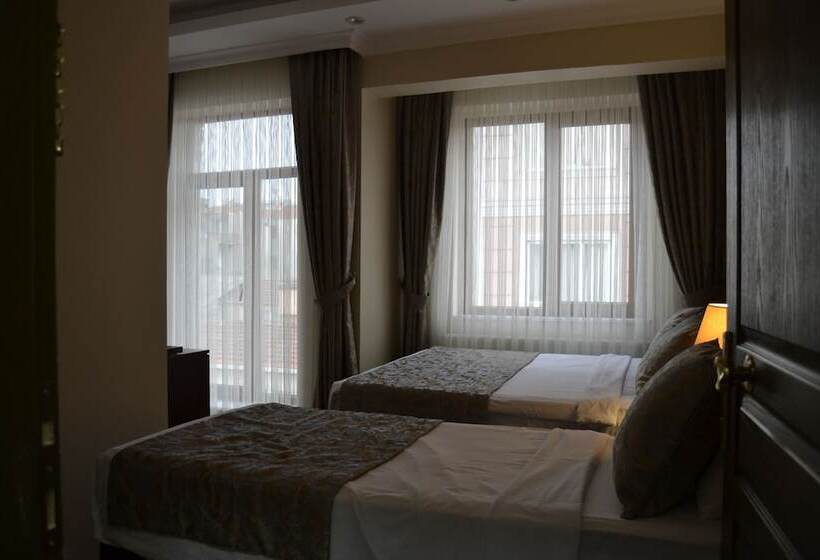 Delüks Üç Kişilik Oda, Stone Art