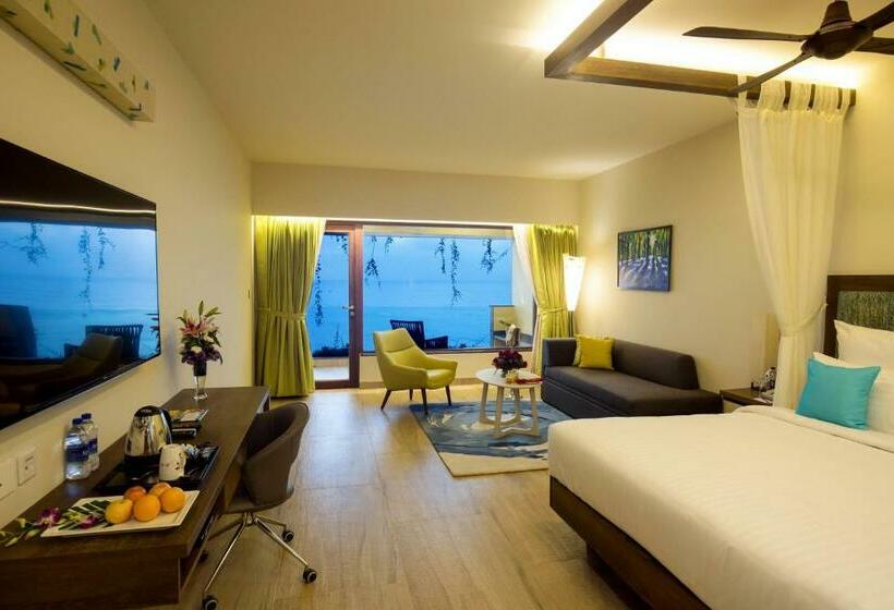 Номер Deluxe Вид на Море, The Bheemli Resort Managed By Accorhotels