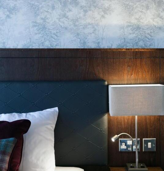 Представительский семейный номер, The White Hart