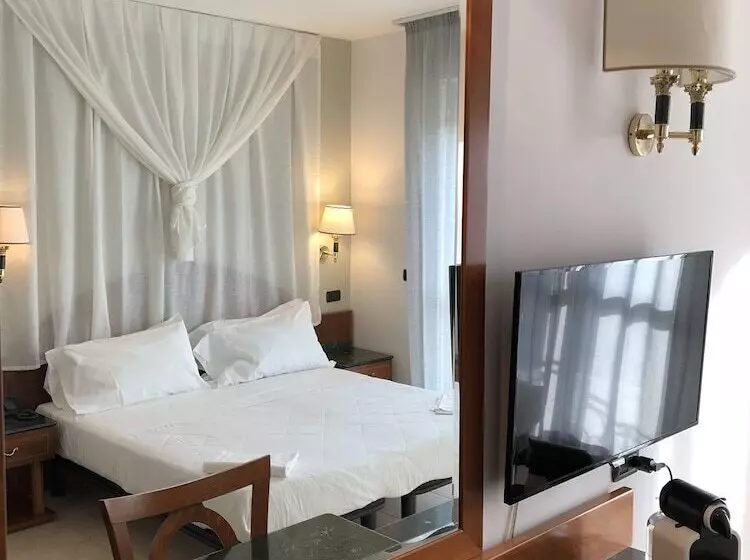 Standard-huone Parveke, Ariae Dépendance   Alihotels