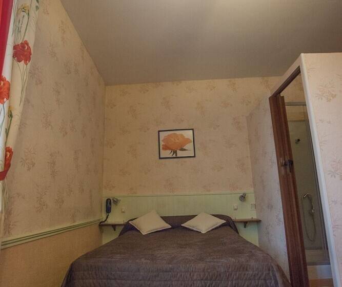 스탠다드 룸, De La Cité