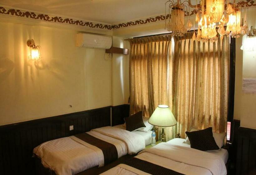 اتاق لوکس, Gallery Nepal