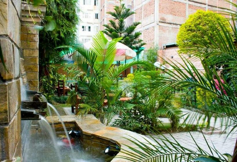 اتاق لوکس, Gallery Nepal