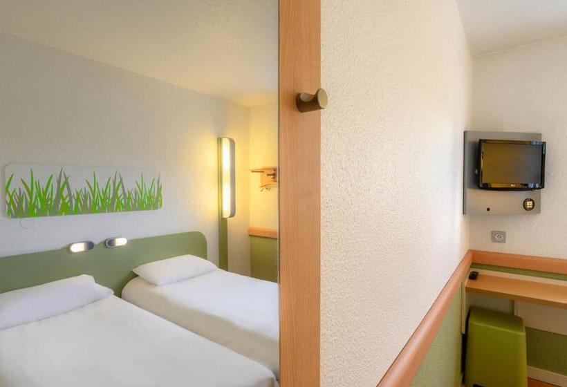 Номер Стандарт, Ibis Budget Saintetienne Stade