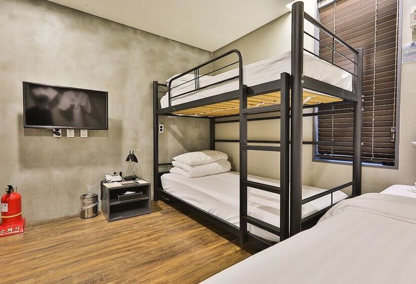 豪华三人间, Jongro Makers X Pretty