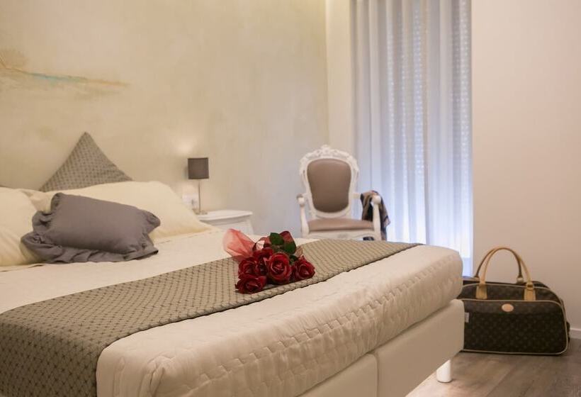 高级房间侧面带海景, Liberty Beach Parking & Beach Included