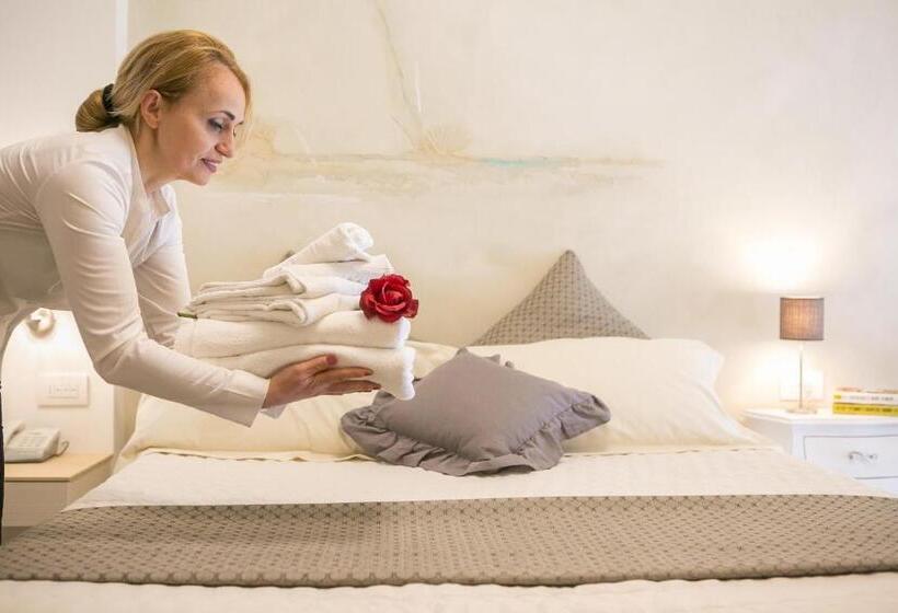 带阳台的高级房间, Liberty Beach Parking & Beach Included