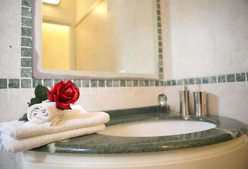 高级大房间, Liberty Beach Parking & Beach Included