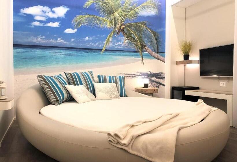 带海景的复工套房, Liberty Beach Parking & Beach Included