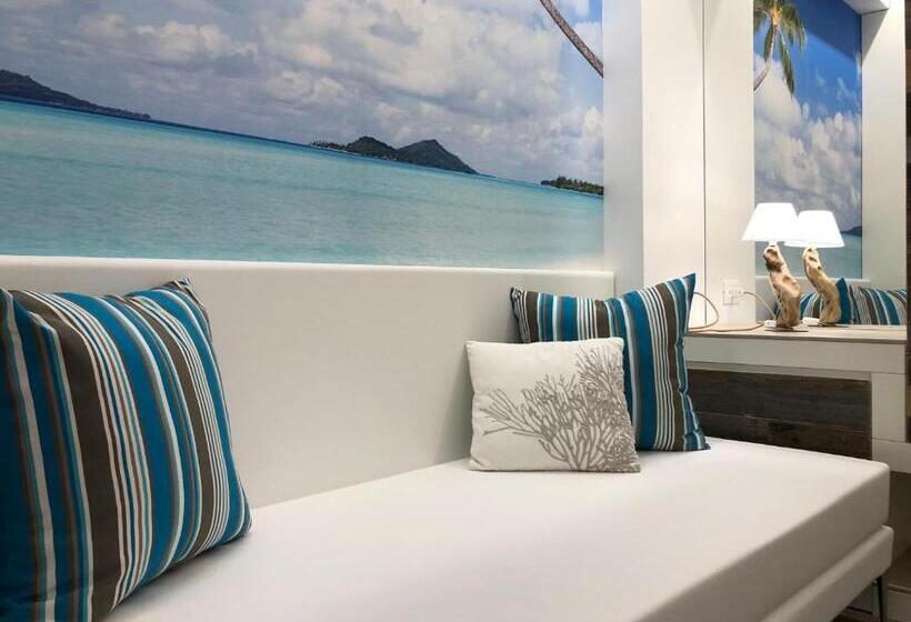 小型套房带阳台, Liberty Beach Parking & Beach Included