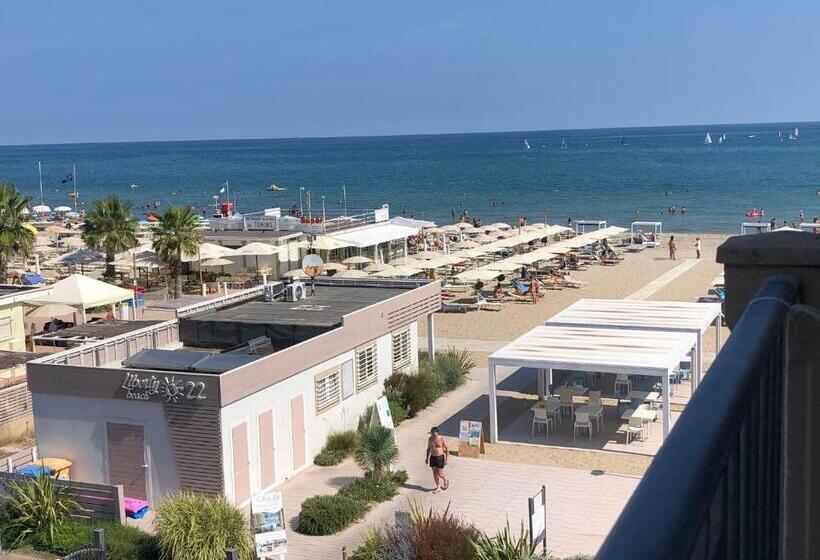 豪华三人间, Liberty Beach Parking & Beach Included