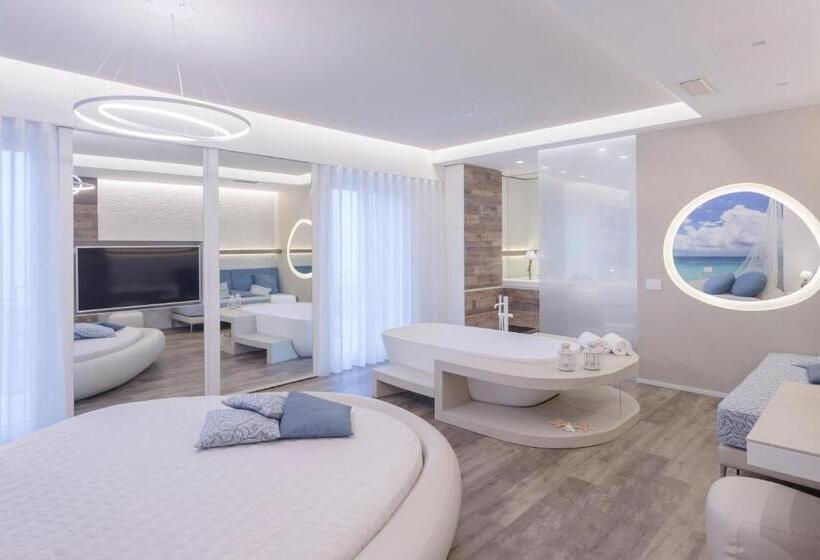 带海景的复工套房, Liberty Beach Parking & Beach Included