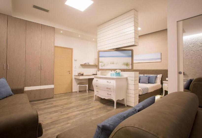 四人豪华间, Liberty Beach Parking & Beach Included