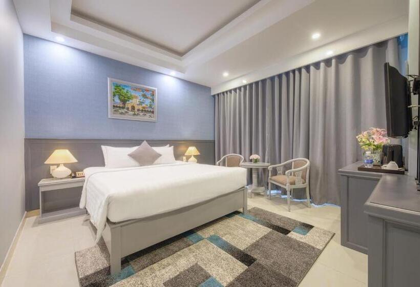 سوییت جونیور با چشم‌انداز استخر, Ocean Pearl Hotel Phu Quoc