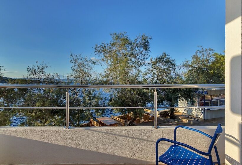 Triple Room Sea View, Timun