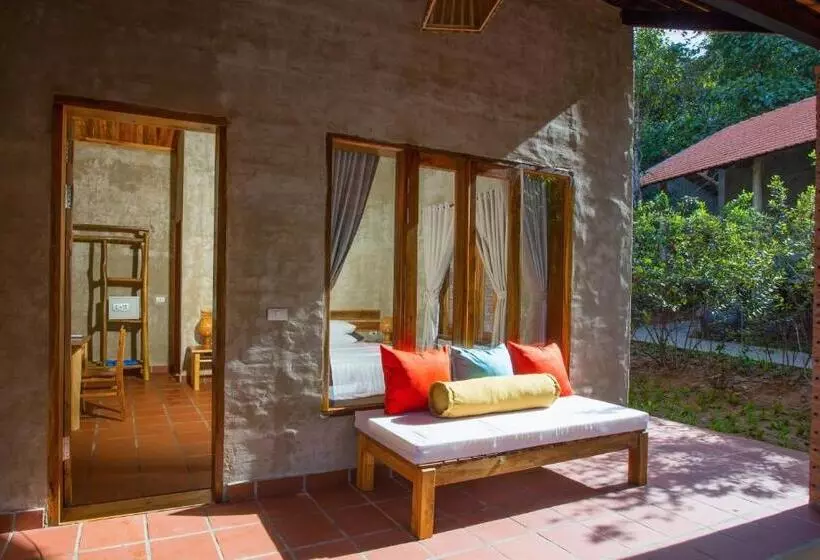 Superior bungalow garden view, Valley Village Phu Quoc