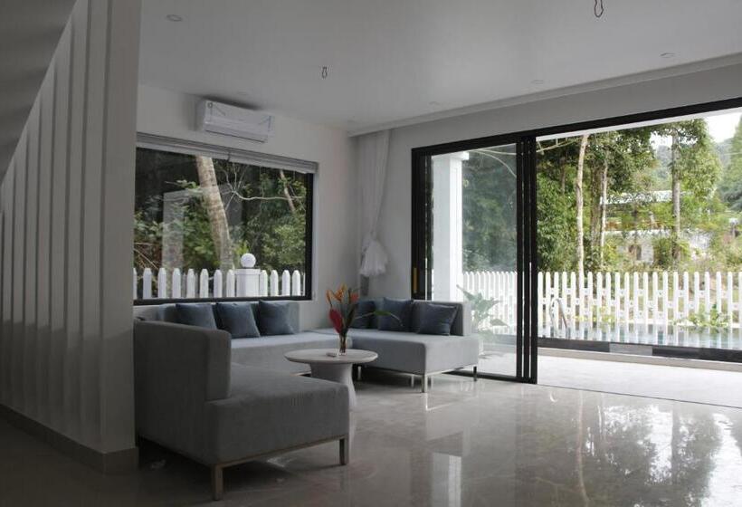 ویلای یک اتاق خوابه با استخر شنا, Valley Village Phu Quoc