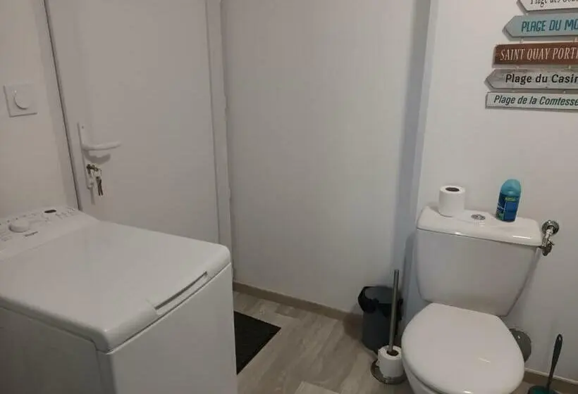 スタンダードルーム, Chambre D Hôte Privative  La Maison Bleue à La Mer