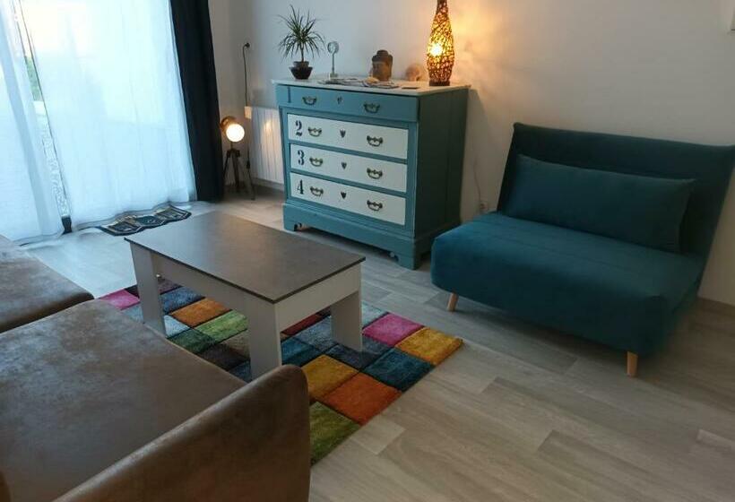 Номер Стандарт, Chambre D Hôte Privative  La Maison Bleue à La Mer