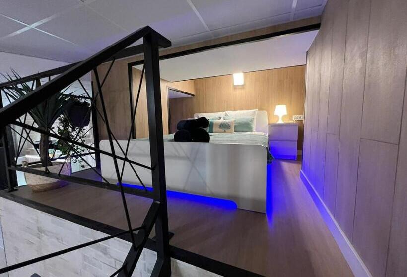 آپارتمان سوپریور 1 خوابه, Carcaixent 24