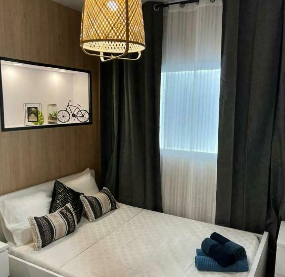 اتاق لوکس خانوادگی, Carcaixent 24