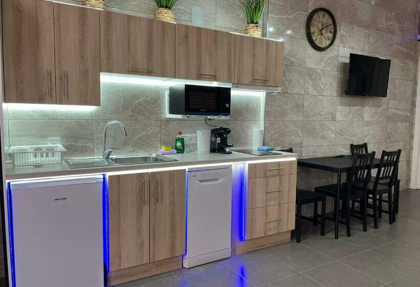 آپارتمان سوپریور 1 خوابه, Carcaixent 24