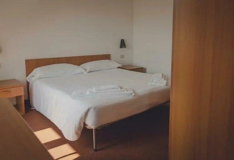 スタンダードトリプルルーム, Albergo Panorama