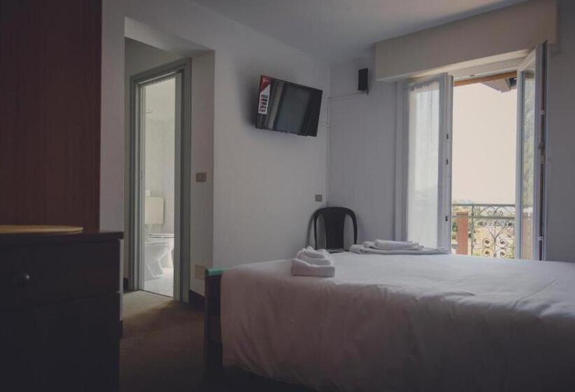Четырехместный Номер Стандарт, Albergo Panorama