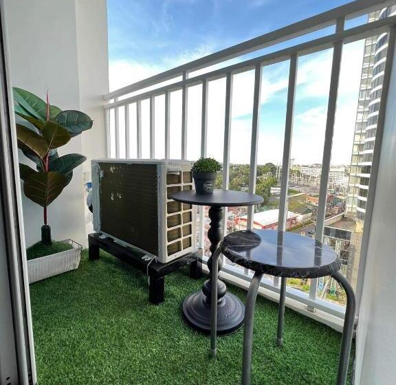 סטודיו דלוקס, Inspiria Abreeza Davao