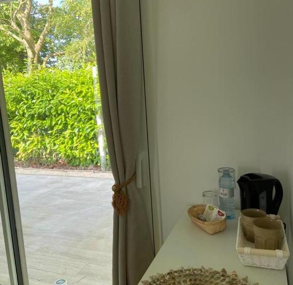 Номер Стандарт, Entre Mer & Filles