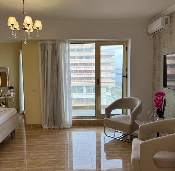 اتاق لوکس با چشم‌انداز دریا, Alessio Hotel Residence