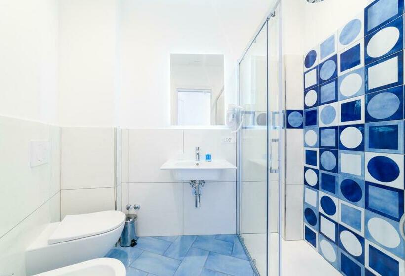 غرفة ديلوكس مطلّة علي البحر مزوَّدة بشُرفة, Eden Sul Mare