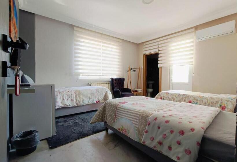 غرفة كومفورت ثلاثية, Grond Konaklama Mersin