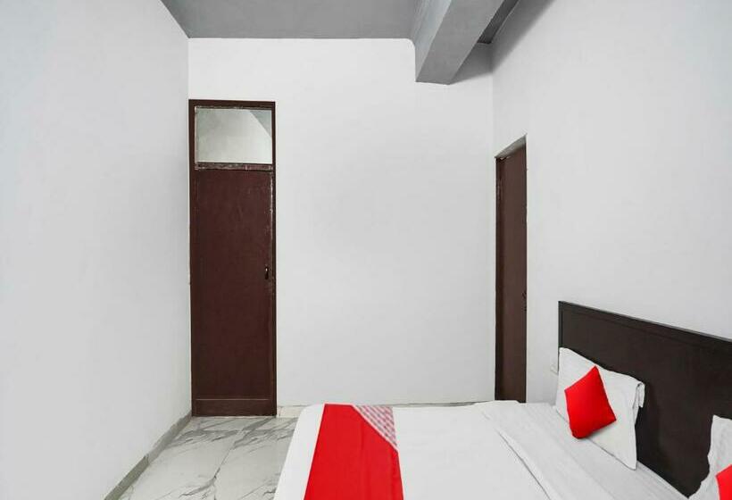 三人经典房间, Oyo Flagship 81368 Jai Shree