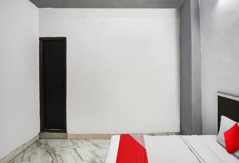 三人经典房间, Oyo Flagship 81368 Jai Shree