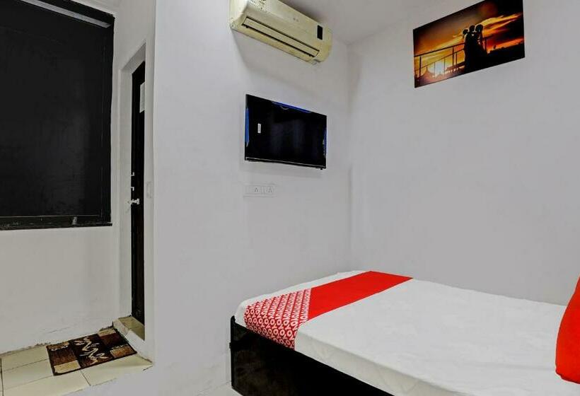 三人经典房间, Oyo Flagship 81369 Merry Mi