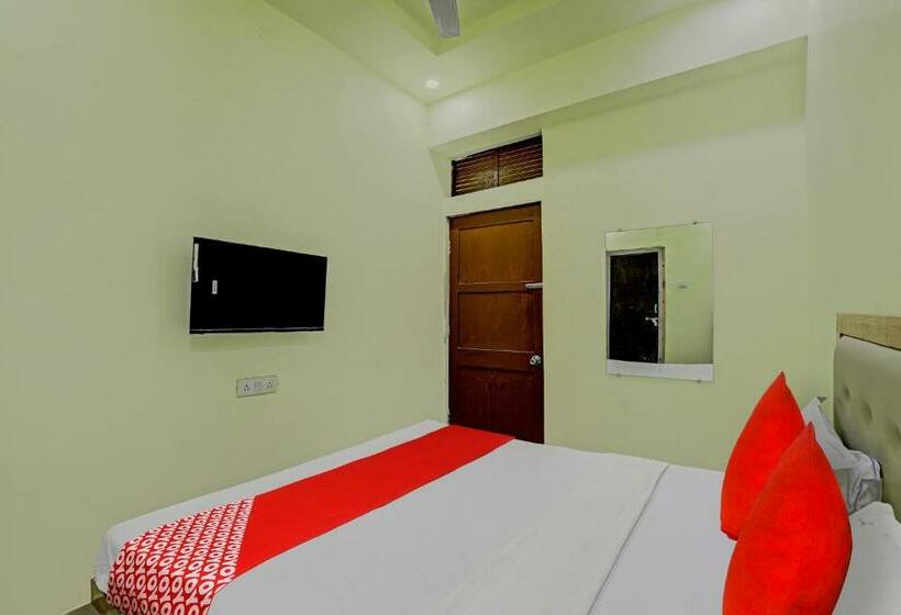 三人经典房间, Oyo Flagship 81369 Merry Mi