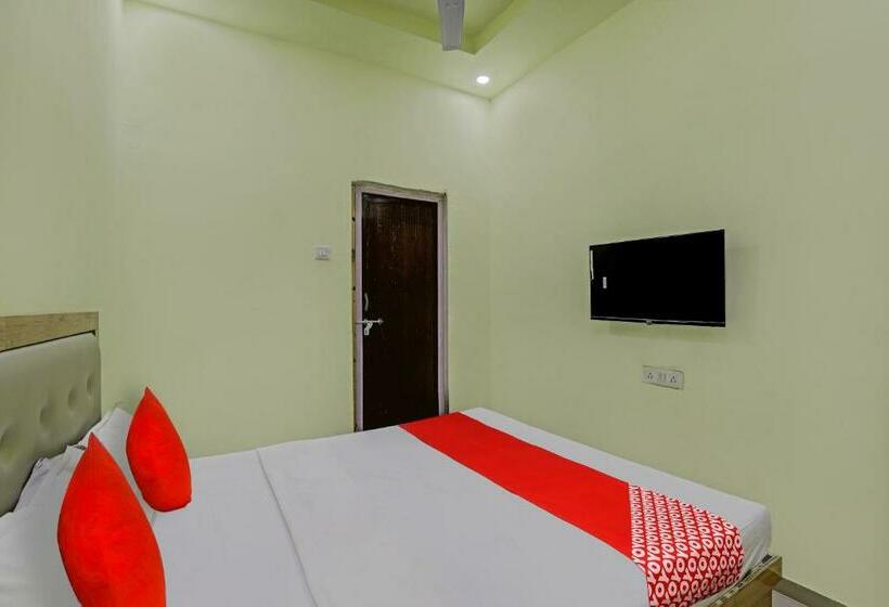 三人经典房间, Oyo Flagship 81369 Merry Mi