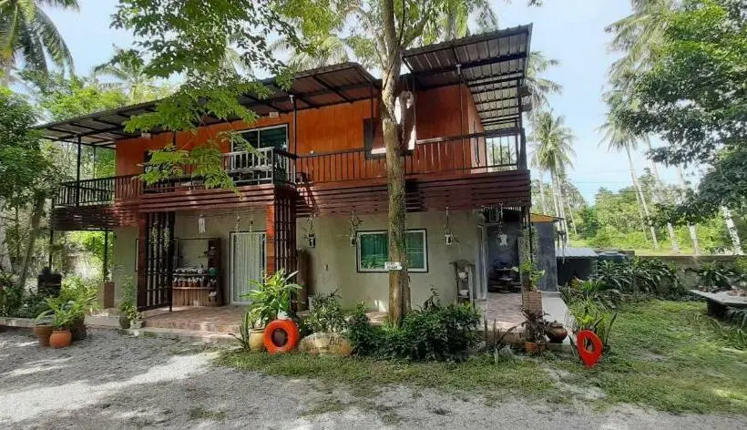 キングサイズベッドのスーペリアルーム, Coconut Garden Bungalow โคโคนัท การ์เด้น บังกะโล