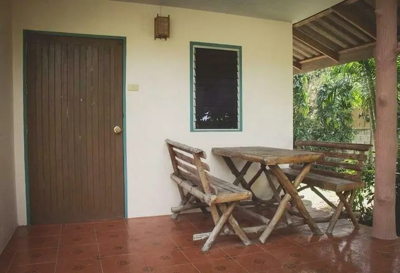 バンガローの2ベッドスタンダードルーム, Coconut Garden Bungalow โคโคนัท การ์เด้น บังกะโล
