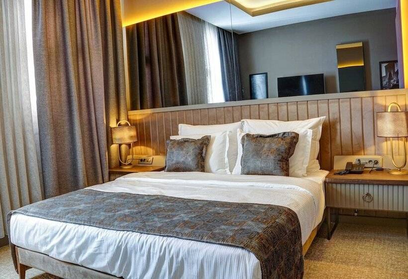 标准间, Four Mansions