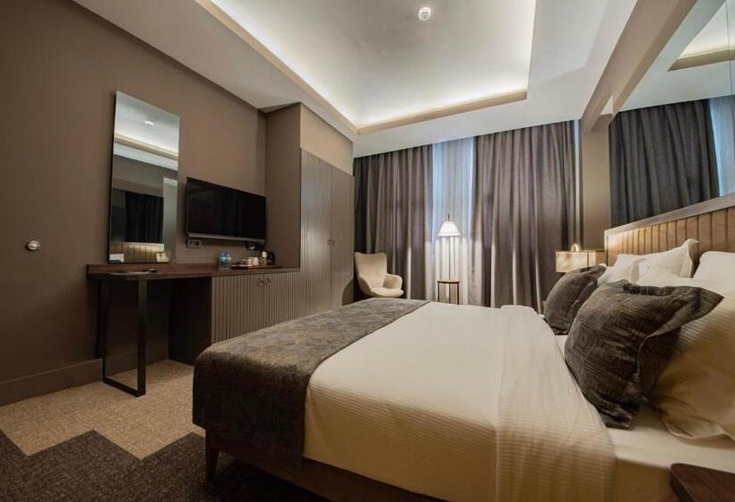 豪华房间, Four Mansions