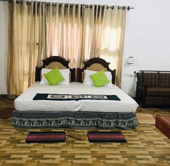 デラックスルーム, Green Senz By Wildflower