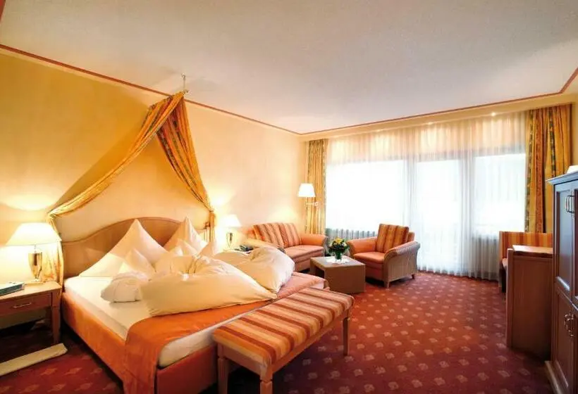 バルコニー付きデラックスルーム, Wellnesshotel Sonnenhalde Tonbach