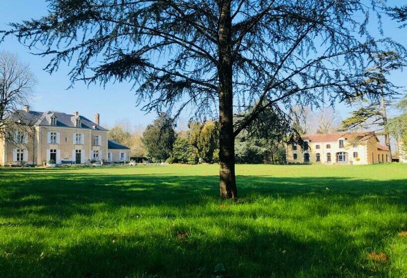 Номер Стандарт Вид на Сад, Chambre Cabane à Partir De 8 Ans