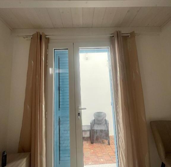 חדר סטנדרט חדר אמבטיה משותף, La Perla Del Mare 2