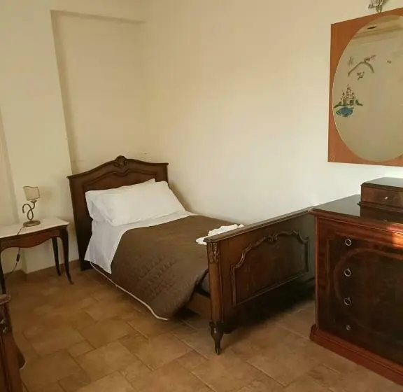 Habitació Estàndard, Serendipity
