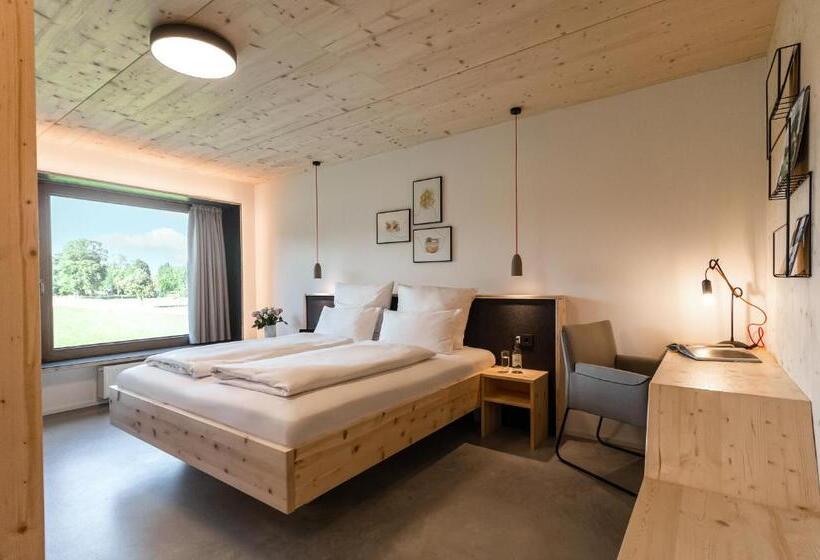Номер Стандарт Вид на Сад, Allgäuer Genusshotel Und Historischer Dorfgasthof Hirsch