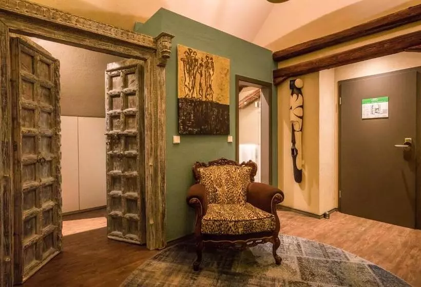 اتاق لوکس با بالکن, Farmerhauslodge